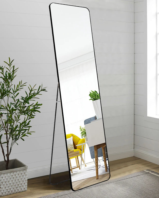 full-length-standing-mirror-black-metal-frame-corner-setup